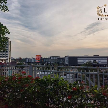 Luxe Suites At Skyloft Johor Bahru Eksteriør bilde