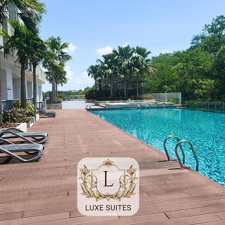 Luxe Suites At Skyloft Johor Bahru Eksteriør bilde